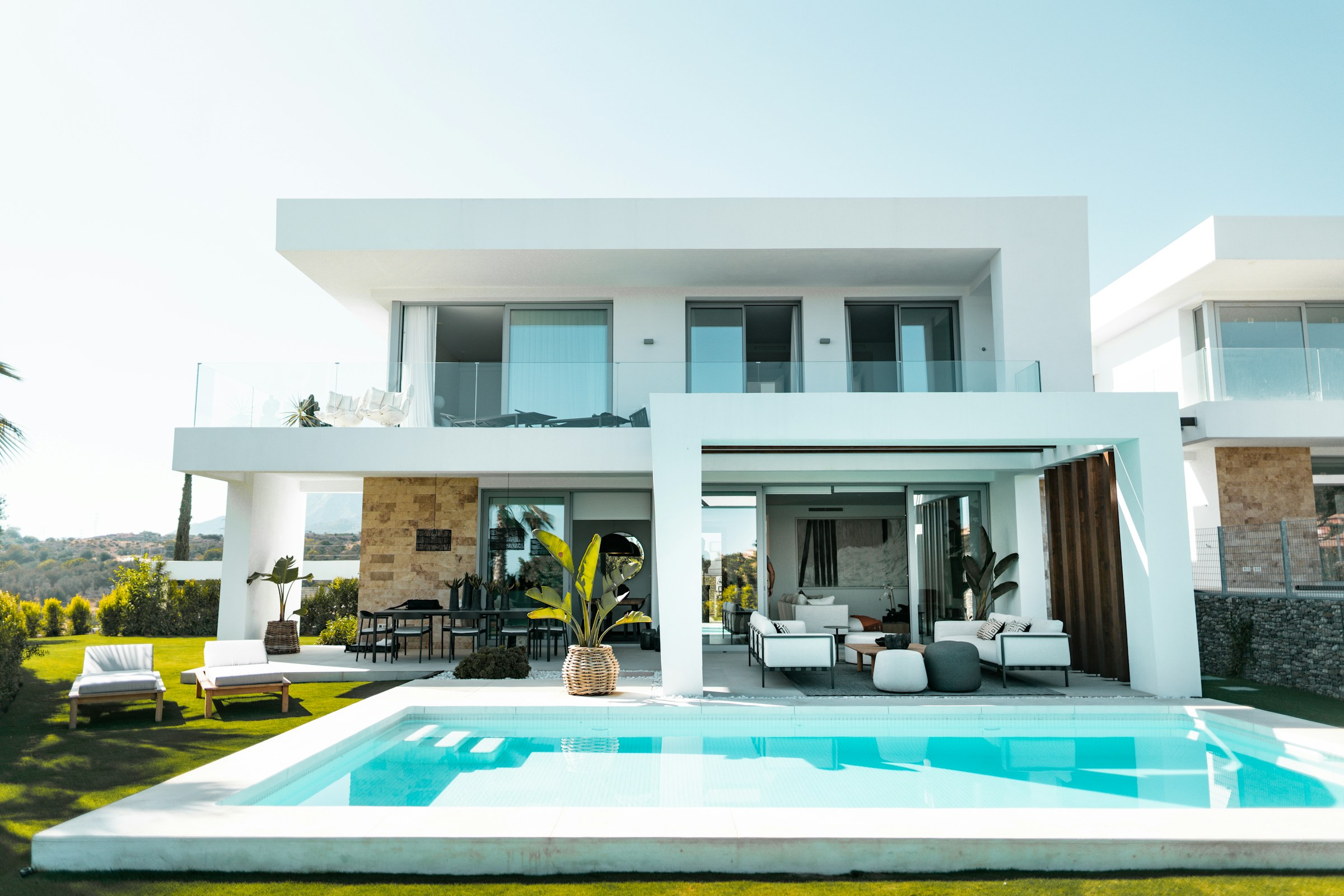 Villa contemporánea con piscina privada, Urbanización La Rijana